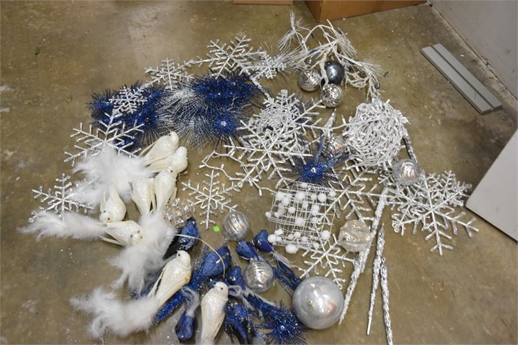 Group Blue Silver and White Christmas Decoartions