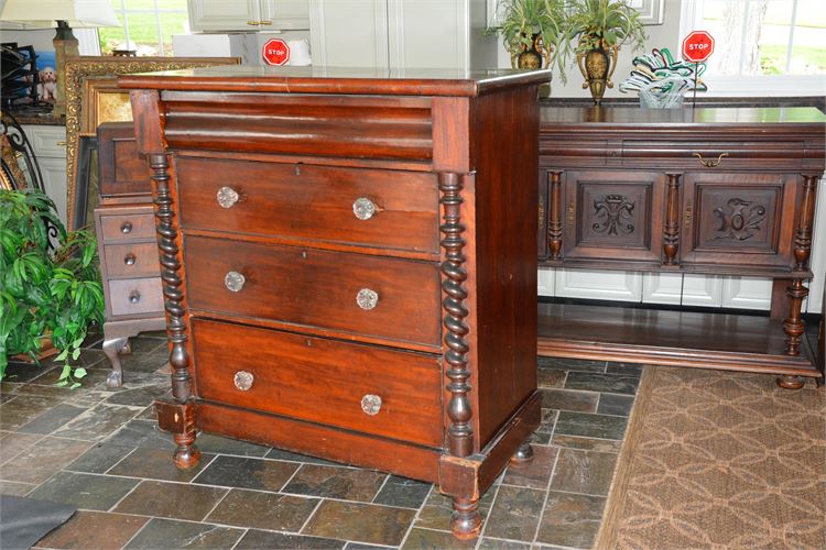 19th Cent American Mahogany Chest Drawers