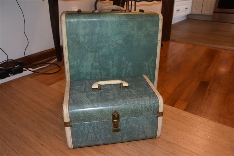 Two (2) Vintage Samsonite Suitcase