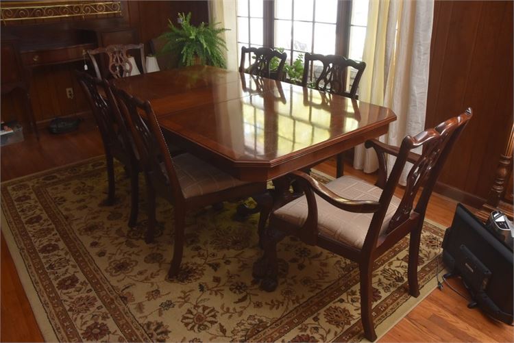 Dining Table With Six (6) Ribbon Back Chairs With Upholstered Seats and 1 leaf