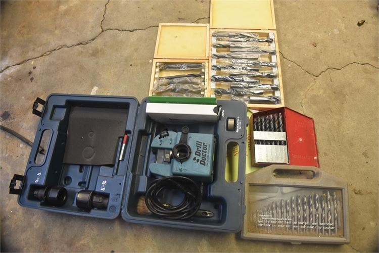 Group Tools and Tool Accessories