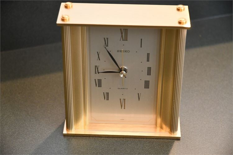 Vintage Seiko Roman Numeral Gold Clock Quartz Movement Japan Battery Operated