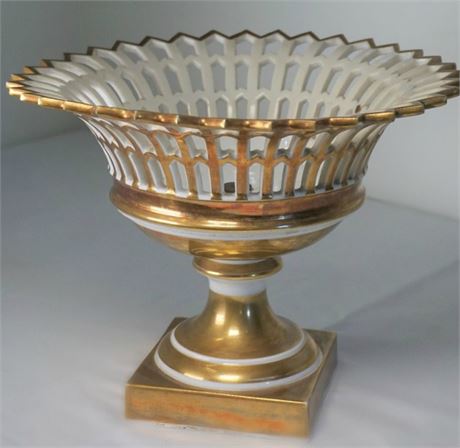 Paris Porcelain Parcel Gilt Openwork Compote