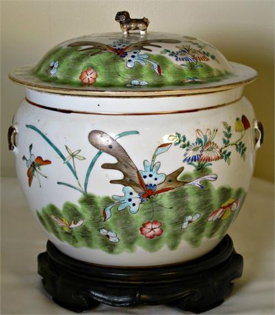 Chinese Export Covered Jar