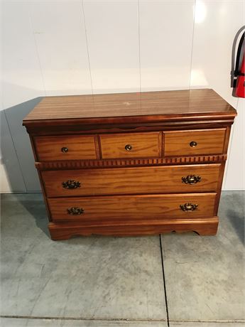 Functional 1980s Formica Dresser