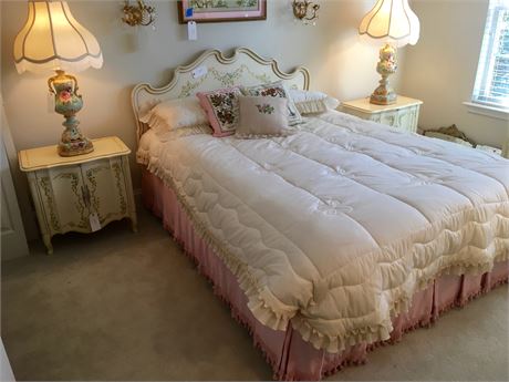 Heritage 7-Piece Queen Sized Bedroom Suite