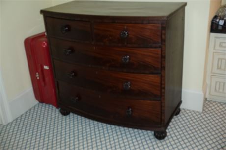 Lot 210. Mahogany 5 Drawer Chest