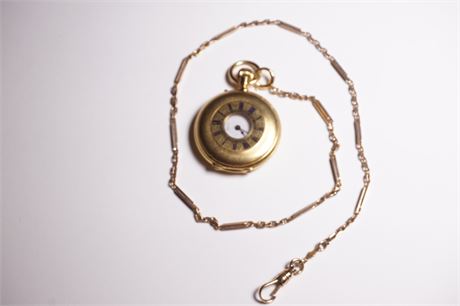 Lot 132: 18k Yellow Gold Ladies Pocket Watch