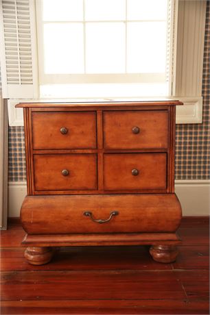 Lot 248. 5 Drawer chest