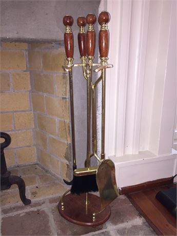 Lot 270. 5 Piece Fireplace Set