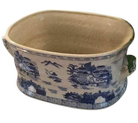 Chinese Porcelain Footbath