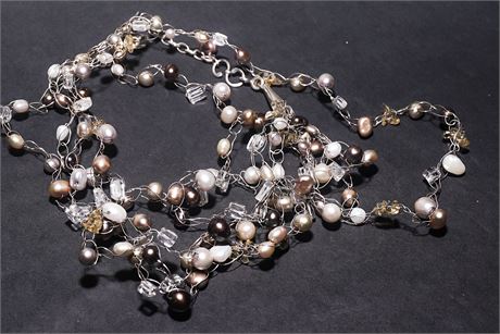 Contemporary Style Silver and Pearl Necklace