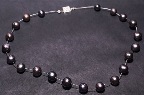 Sterling Silver and the Gray Pearl Necklace