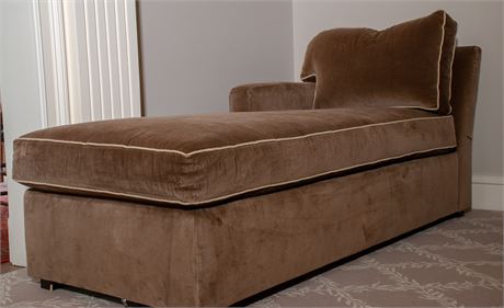 HENREDON Tuxedo Style Chaise