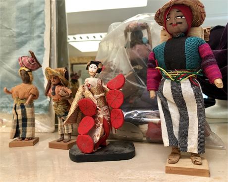 Vintage Mexican Figures