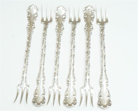 Six Wallace Sterling Silver Hors D'oeuvre Forks