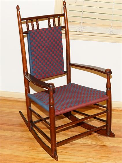 Vintage Shaker Rocker