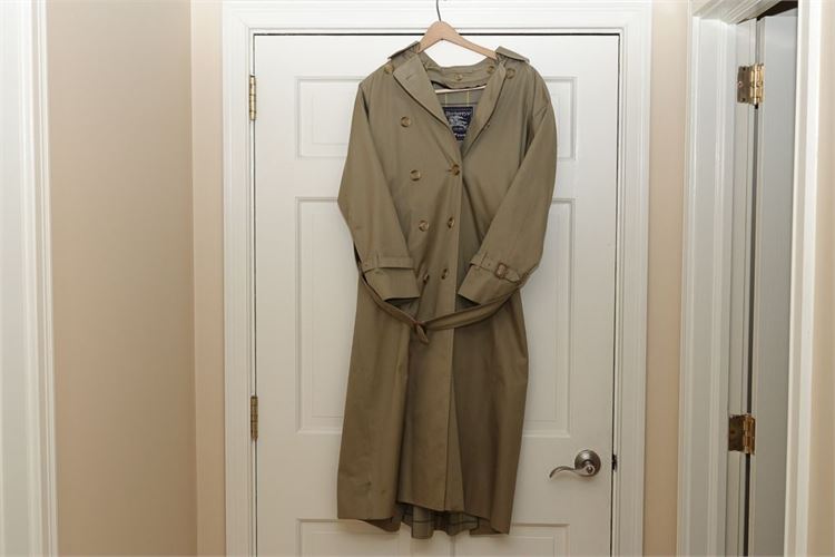 Woman's BURBERRY Trench Coat