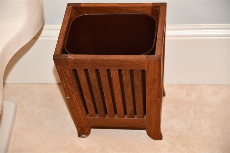 Teakwood Dustbin