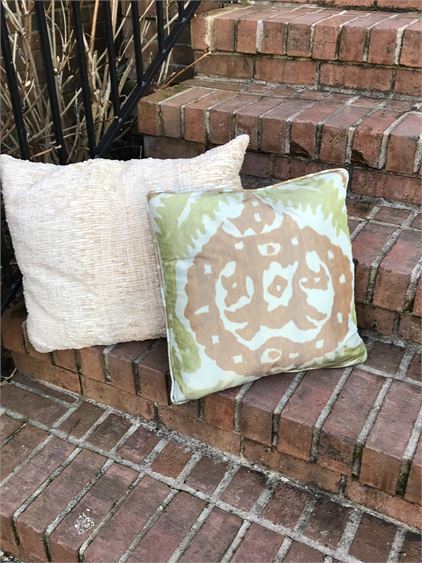 To Donghia fabric pillows