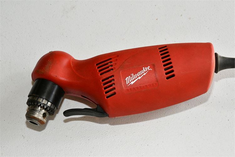 MILWAUKEE 10MM Reversing Drill