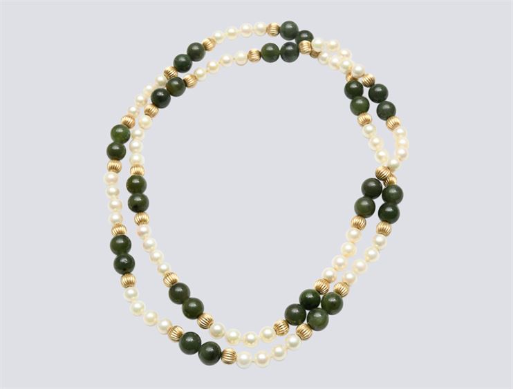 Single Strand Lapis, Pearl and Gold Bead Necklace.