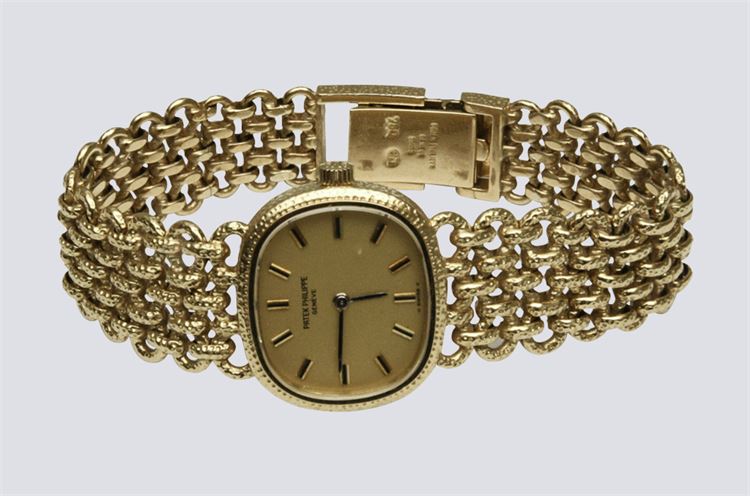 PATEK PHILIPPE Lady's Ellipse Bracelet Wristwatch