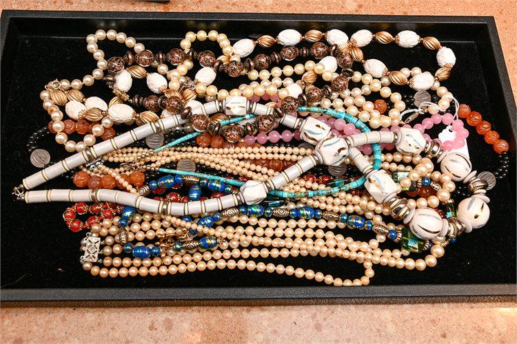 Group Lot Costume Jewelry Necklaces