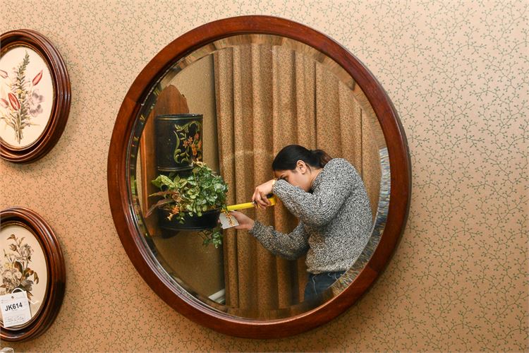 Round Decorator Mirror