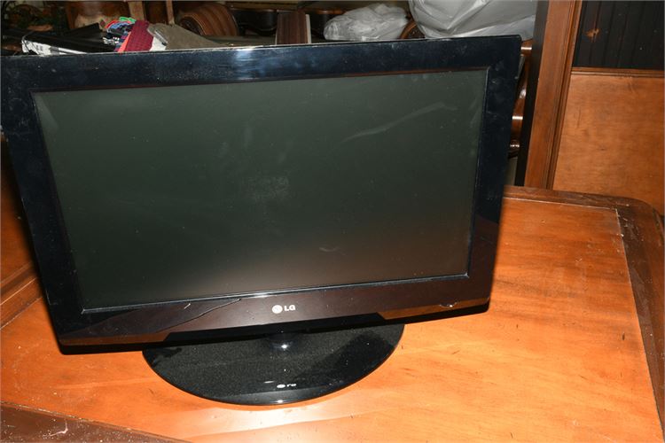 LG TV Model 26LG30