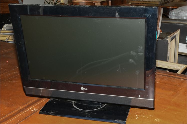 LG TV Model 26LG70