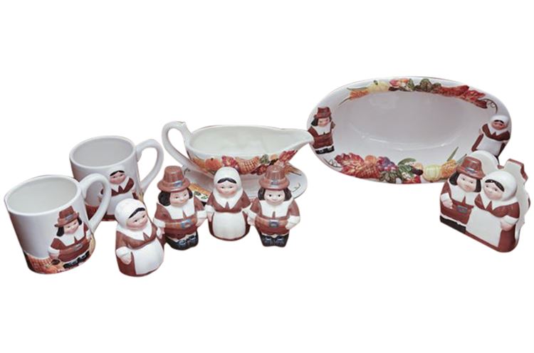 Set of Thanksgiving Theme Dinnerware