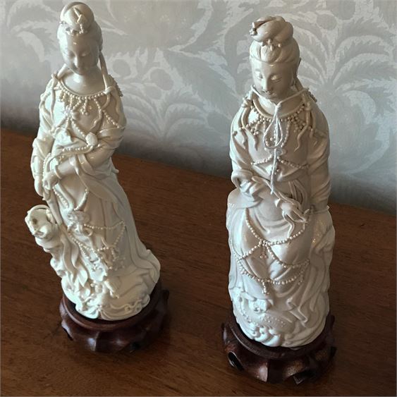 Pair Chinese Ceramic Statue Figures w/Base's