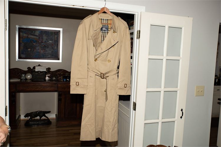 Men's BURBERRY Trench Coat