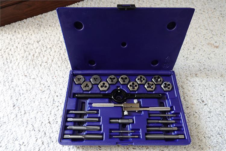 IRWIN HANSON Tap & Die Set