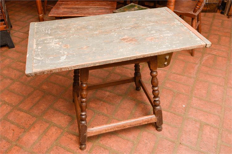 Country Primitive Pine Wood Side Table