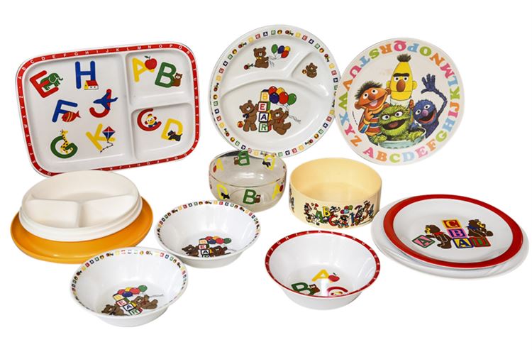 Mixed Lot Children's Character Dinner/Food Plates