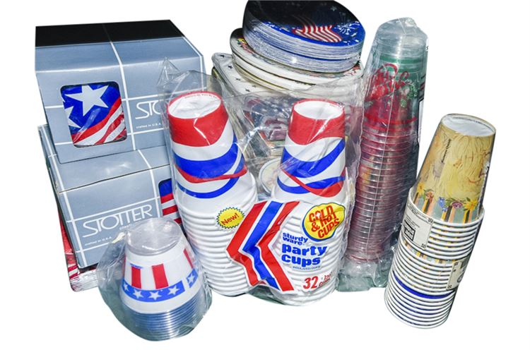 Assorted Disposable Dining Items