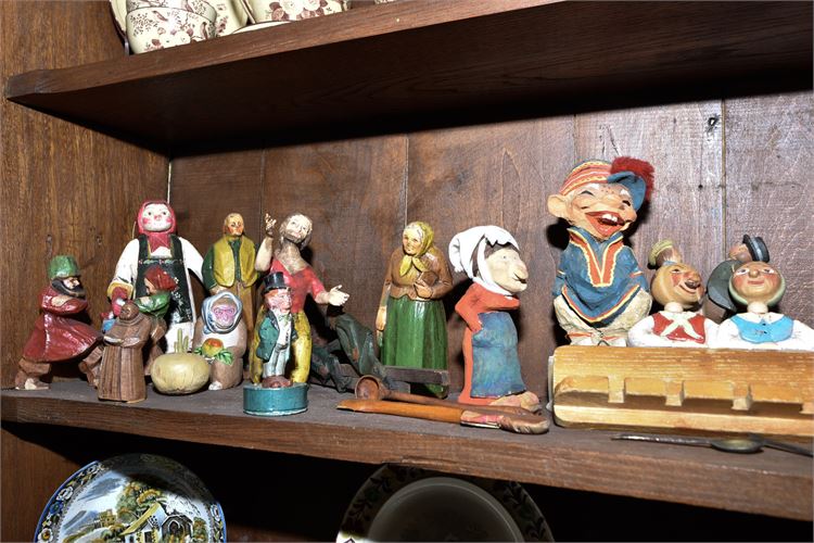 Vintage Carved Wood Figurines & Characters