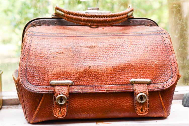 Diminutive Leather Doctors Bag