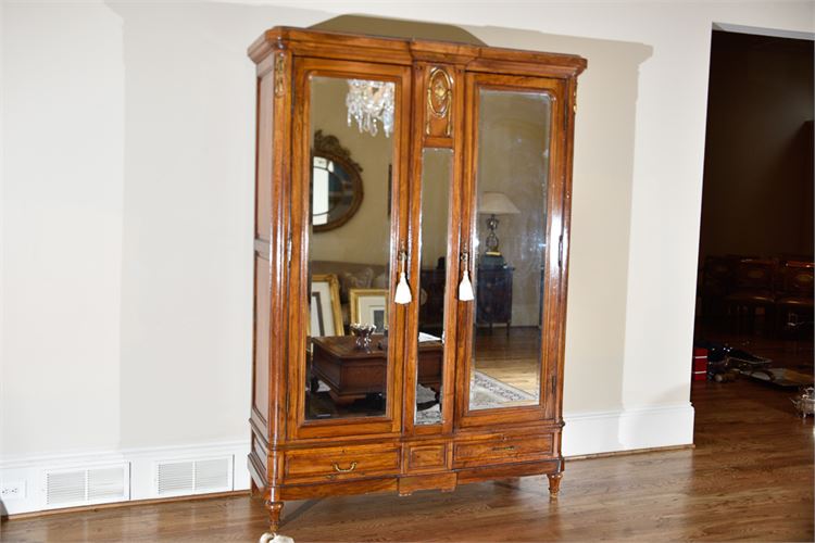 19th c French Armoire