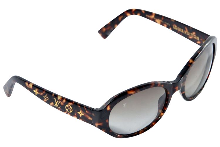 Louis Vuitton Tortoise Obsession Round Sunglasses