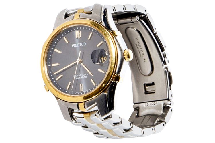 Seiko Perpetual Calendar  Wristwatch