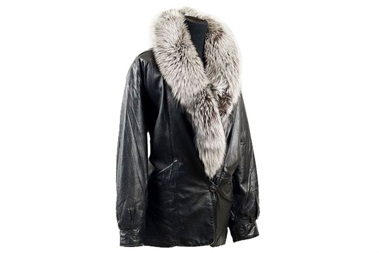 Silver Fox Fur Collar Black Leather Jacket Size 6-8