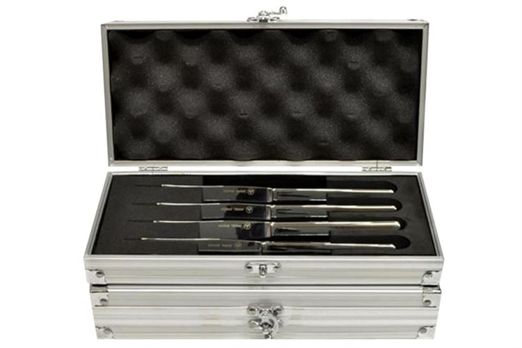 Wusthof Trident Stainless Steel Steak Knives & Cases