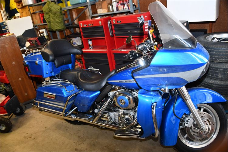 2004 Harley Davidson Road Glide under 1500 miles