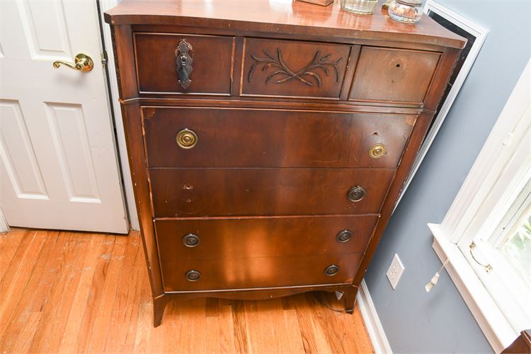 Vintage Chest Of Drawers