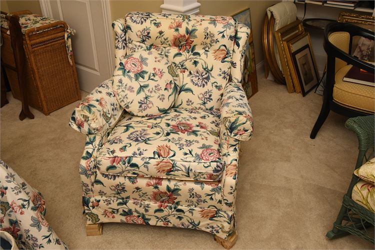 Floral Armchair with Pillow