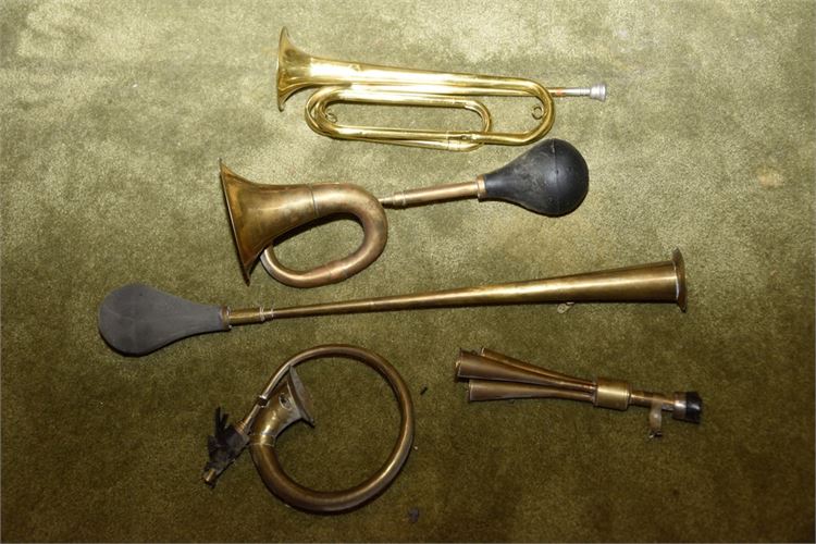 Group Lot Of Horns