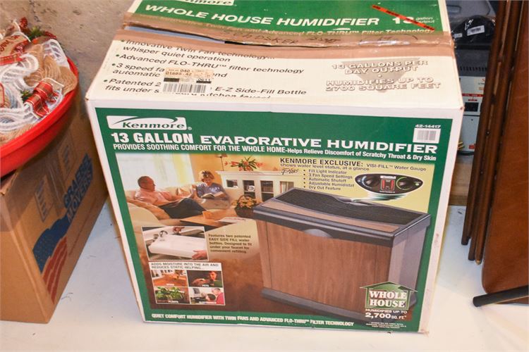 Kenmore 13 Gallon Evaporative  Humidifier
